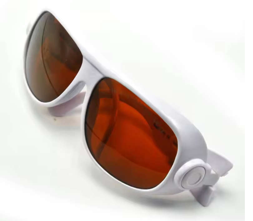 OCHELARI PROTECTIE LASER